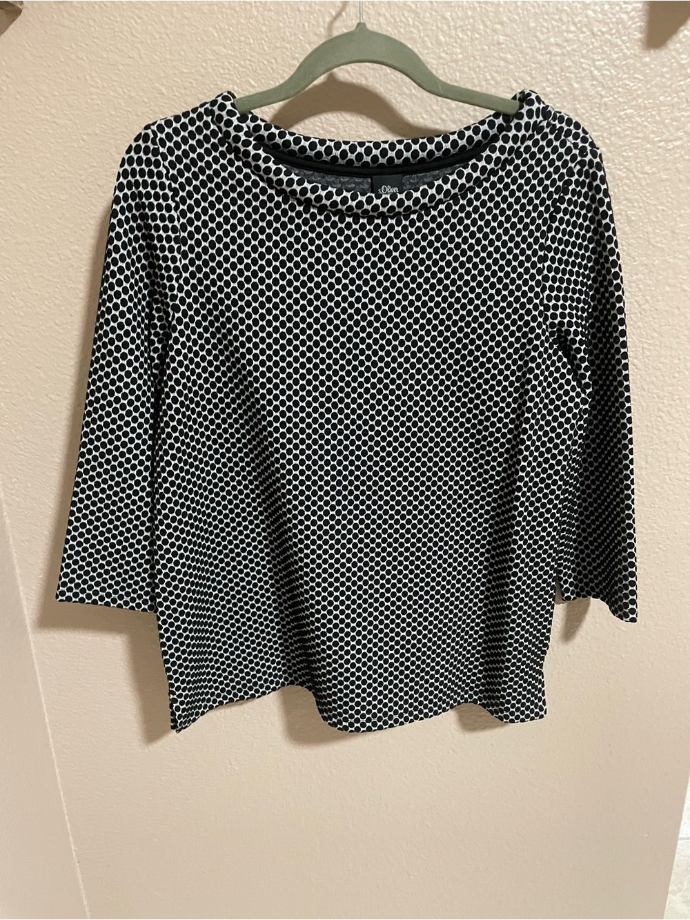 S. Oliver black label Black & White Dot Stretch Knit Top NEW